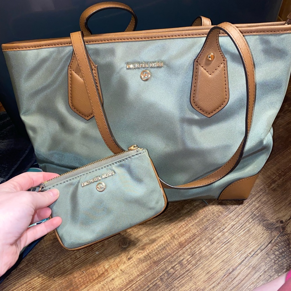 MK purse and wallet